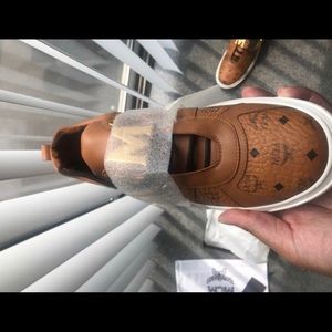 Men’s MCM Sneakers (Cognac)